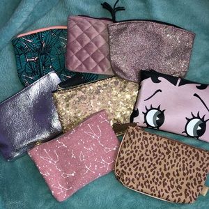 Cosmetic bags